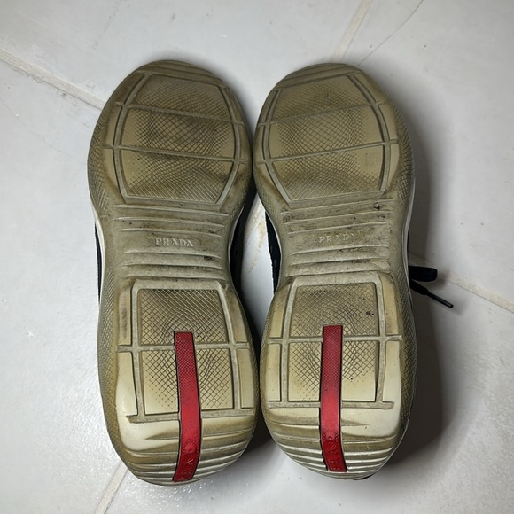 PRADA men’s blue suede and nylon low top sneakers Size: 9.5 - Picture 8 of 12